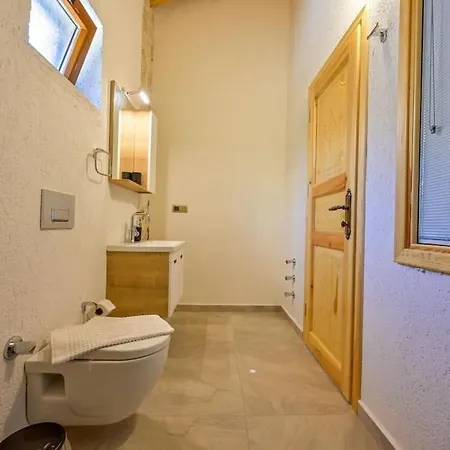Villa Canoezue 4 *