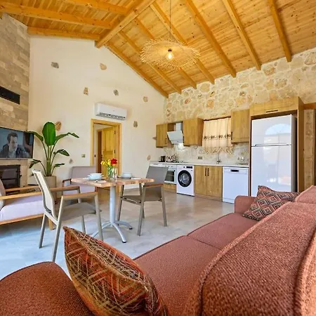 Villa Canoezue 4 *